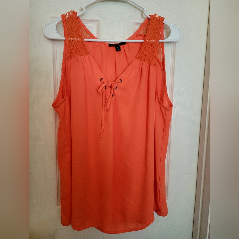 Signature Studio Coral Lace Accent Tank Top